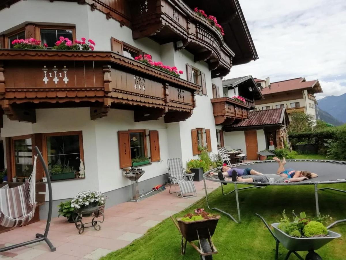 Zellerhof Apartman Finkenberg Kültér fotó