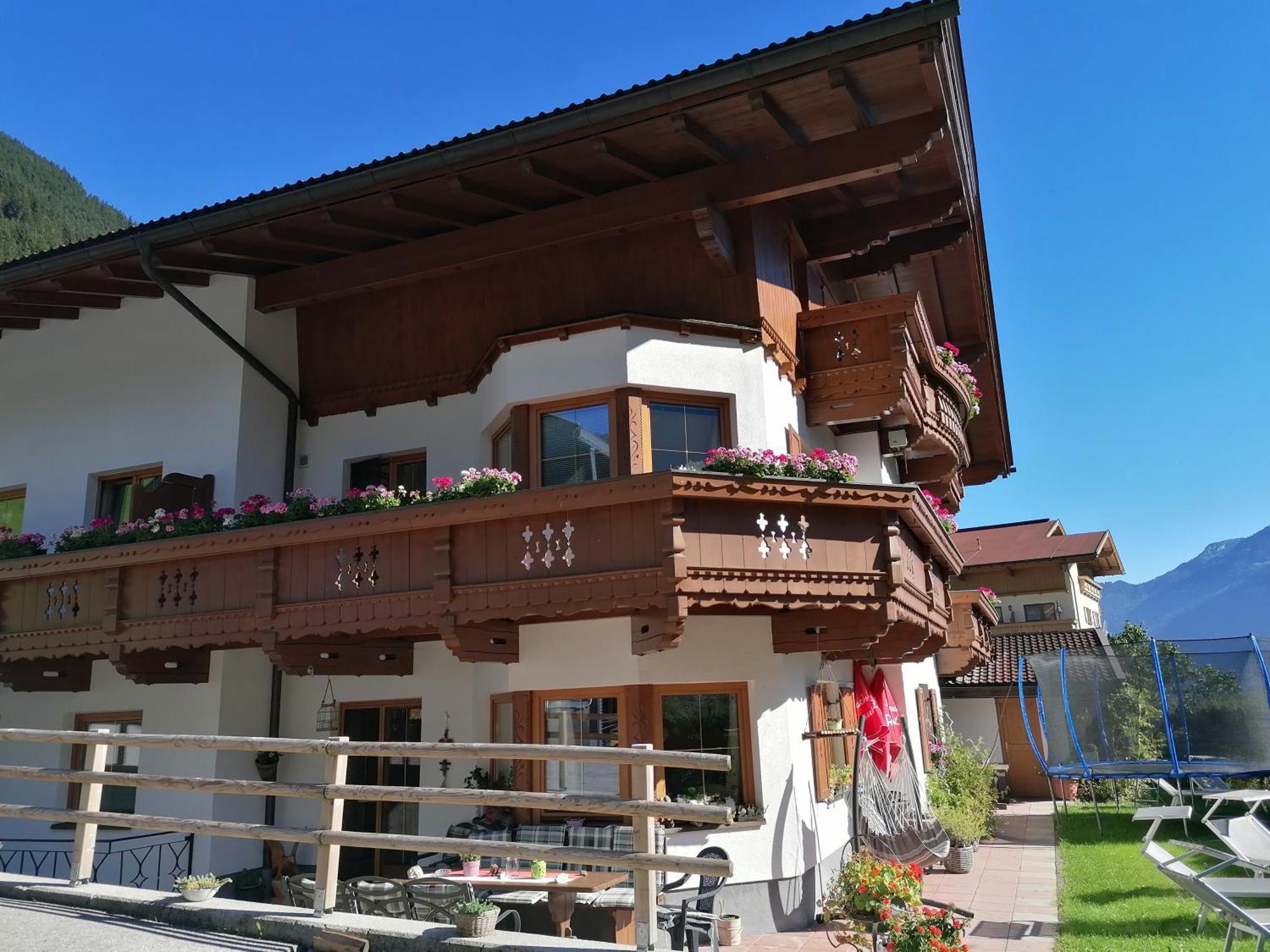 Zellerhof Apartman Finkenberg Kültér fotó