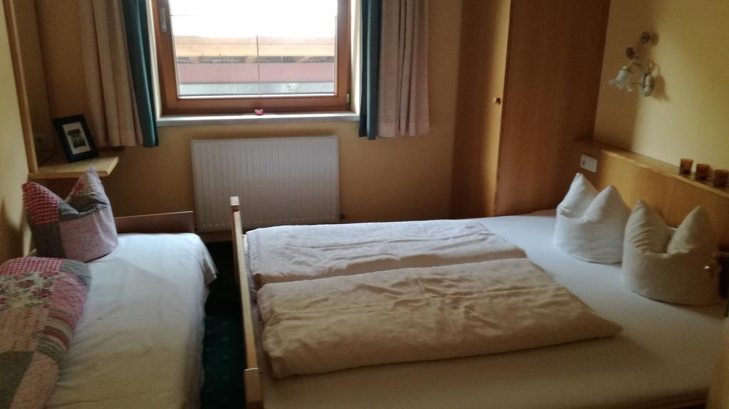 Zellerhof Apartman Finkenberg Kültér fotó
